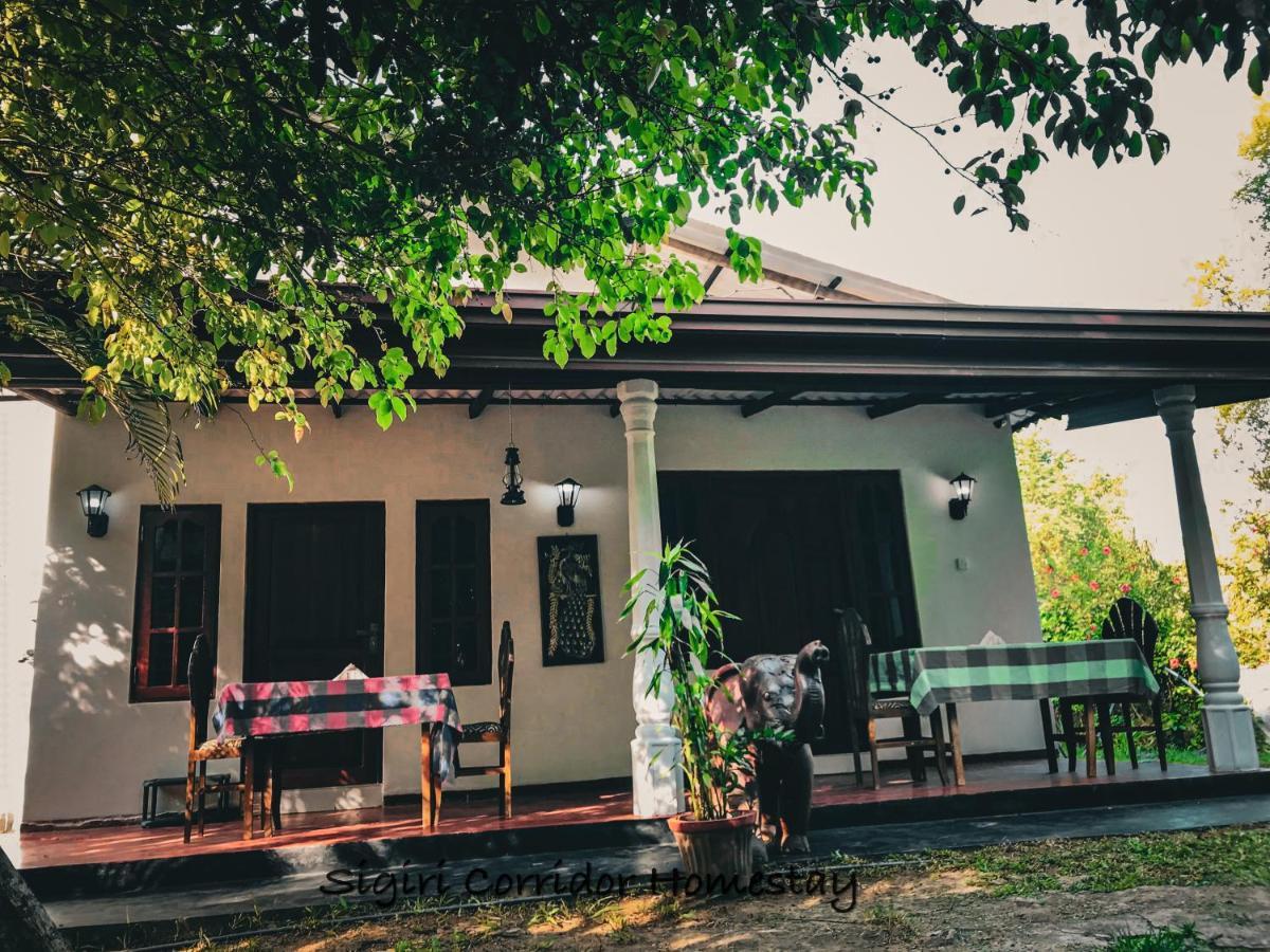 Sigiri Corridor Home Stay Сигирия Екстериор снимка